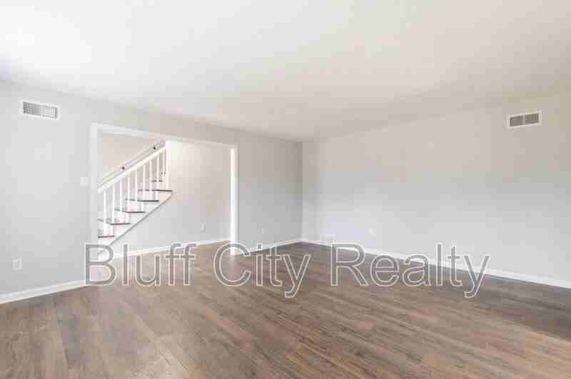 2329 Glencliff St - Photo 5 of 18