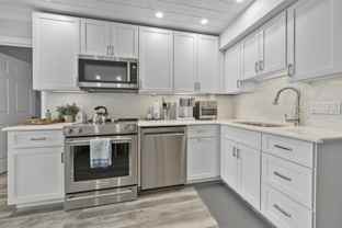 13240 Petrel St Bldg E - Photo 1 of 1