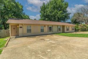 featured image of 705 North St #A