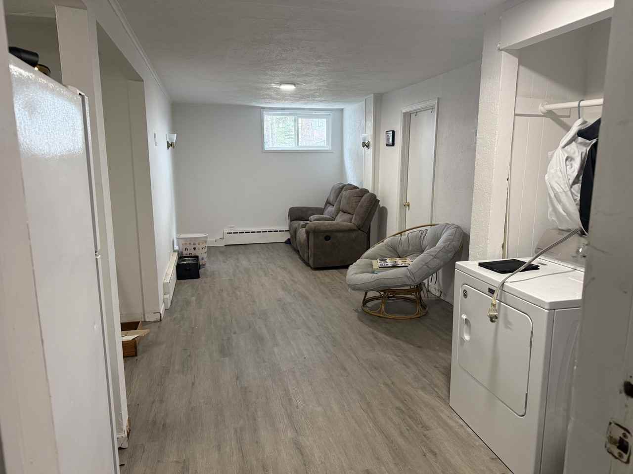 617 N Park St #B - Photo 4 of 7