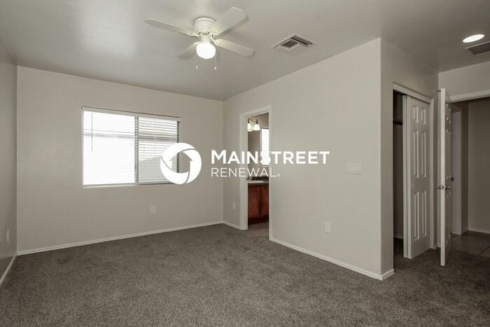 2133 E 35th St - Photo 7 of 16