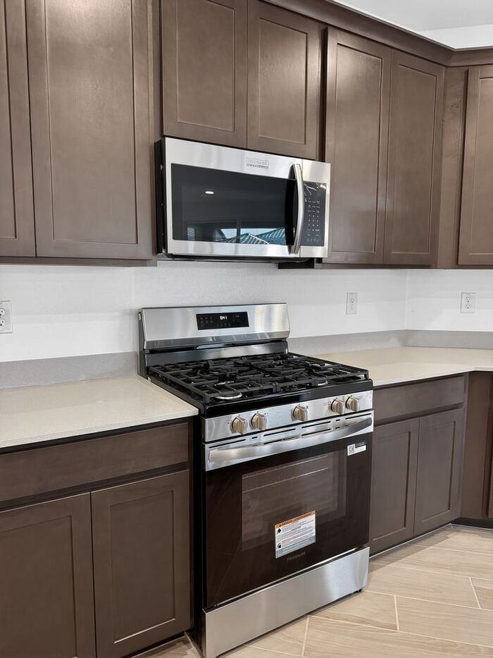 9543 W Mulberry Dr - Photo 7 of 50