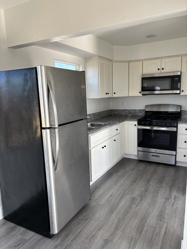 3970 Teak Street #3968 - Photo 4 of 10