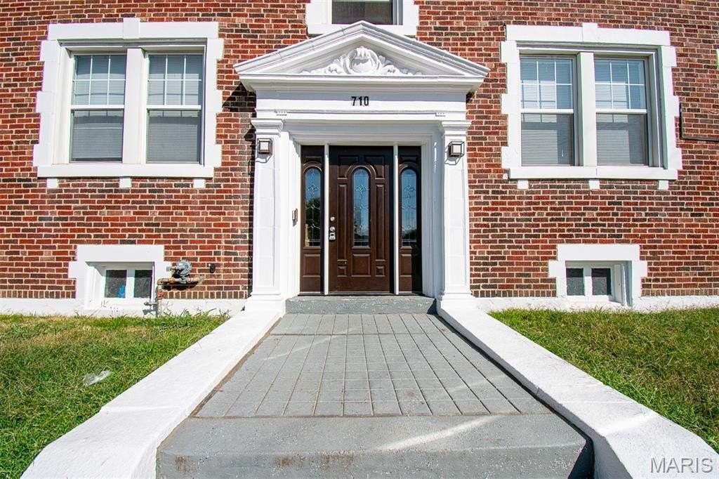 710 Leland Ave #3S - Photo 4 of 50