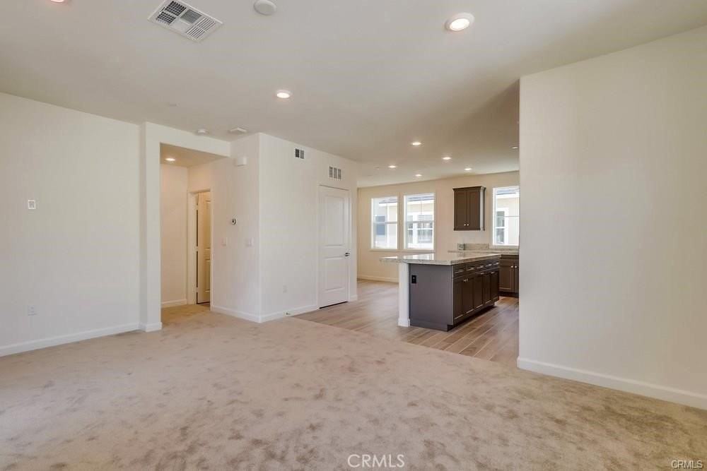 4336 Canyon Coral Ln - Photo 7 of 16