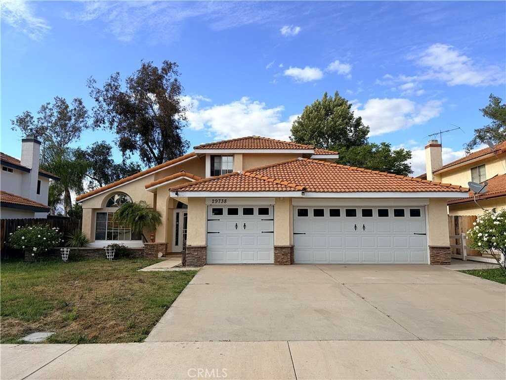 29738 Vail Brook Dr - Photo 2 of 40