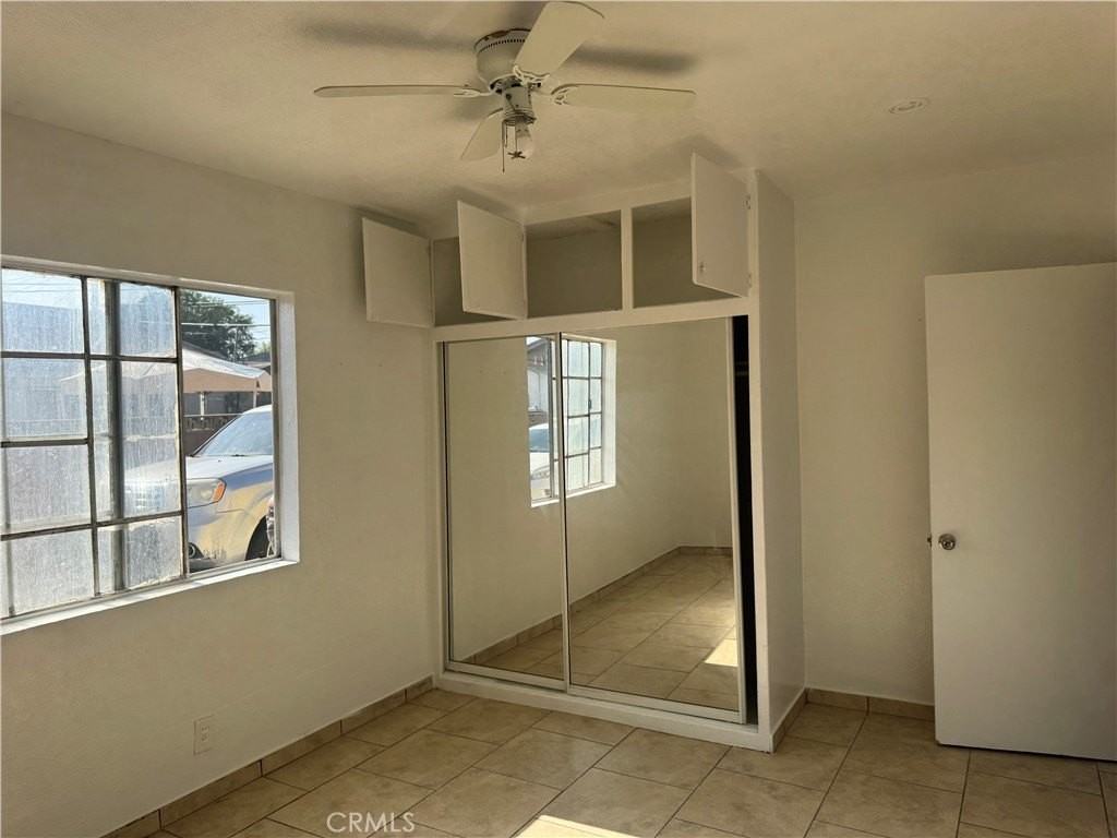 1111 W 93rd St - Photo 4 of 17
