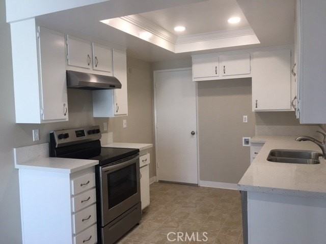 5751 Laguna Way - Photo 3 of 22