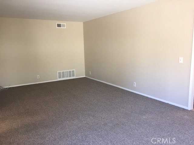 5751 Laguna Way - Photo 7 of 22