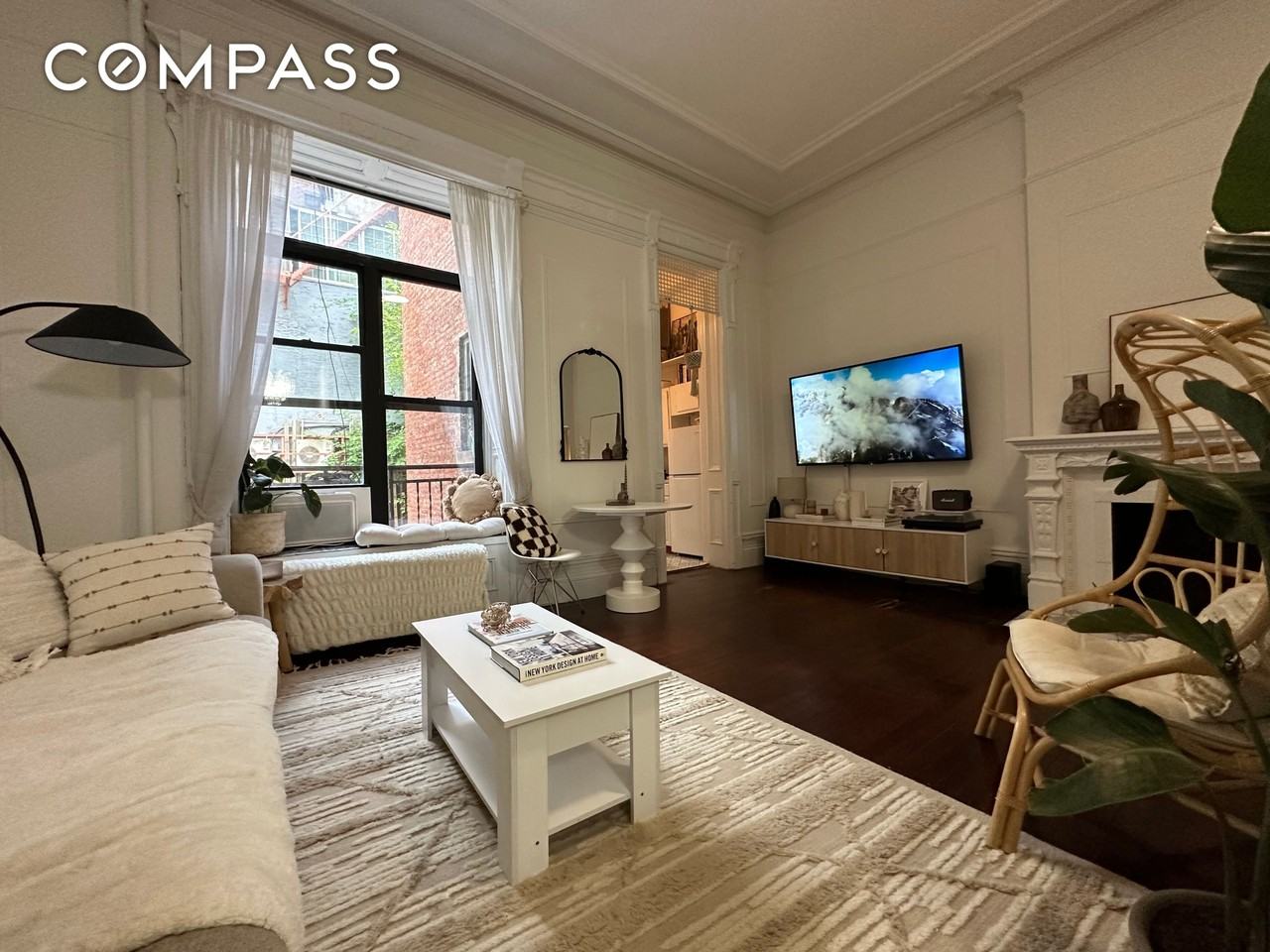 144 W 73rd St #3 - Photo 2 of 10