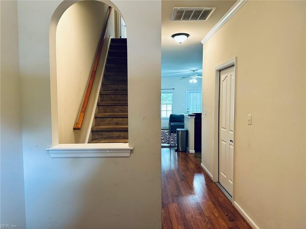 527 Settlement Ln - Photo 2 of 23
