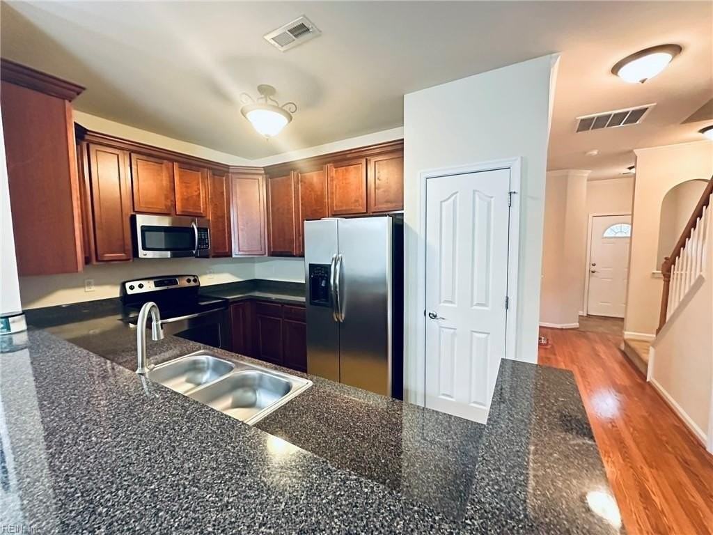 527 Settlement Ln - Photo 6 of 23