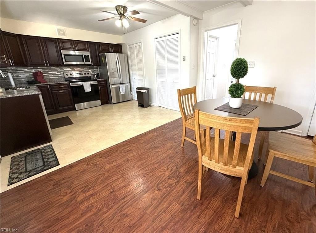 713 Little Neck Rd - Photo 7 of 29