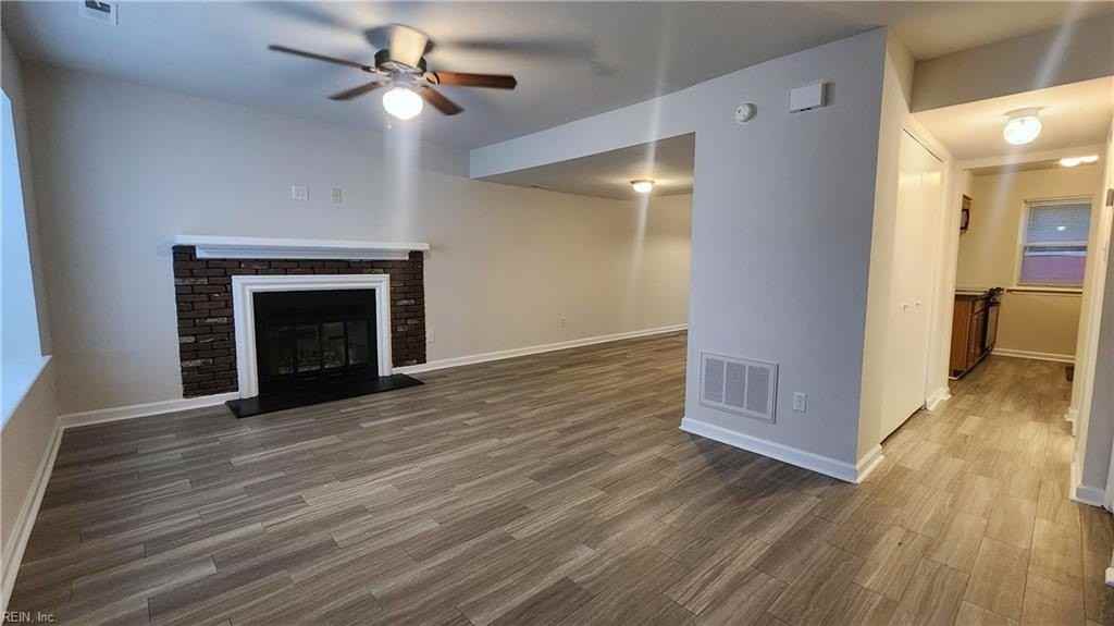 3222 Scarborough Way - Photo 4 of 18