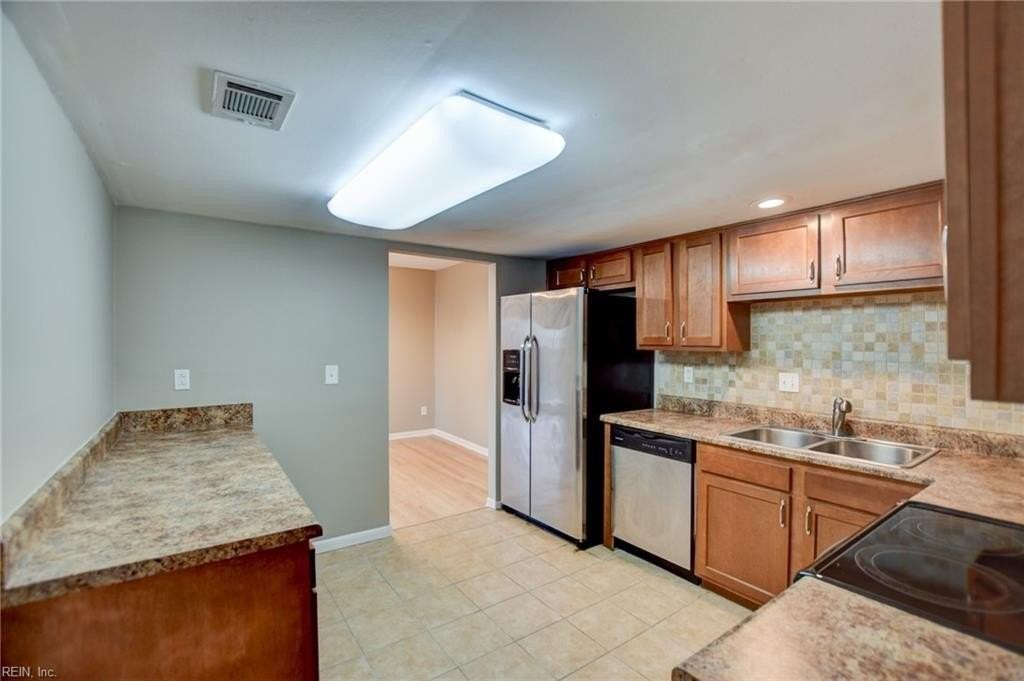 700 Alder Cir - Photo 6 of 30