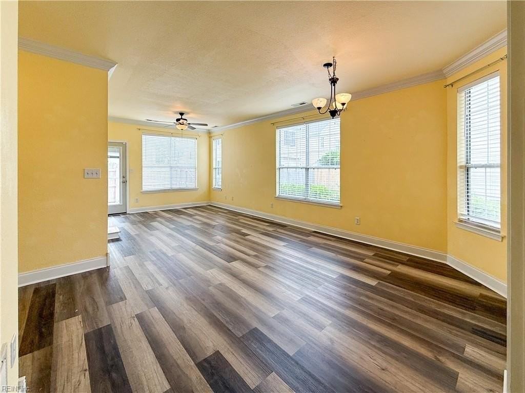 1836 Kensal Green Dr - Photo 5 of 33