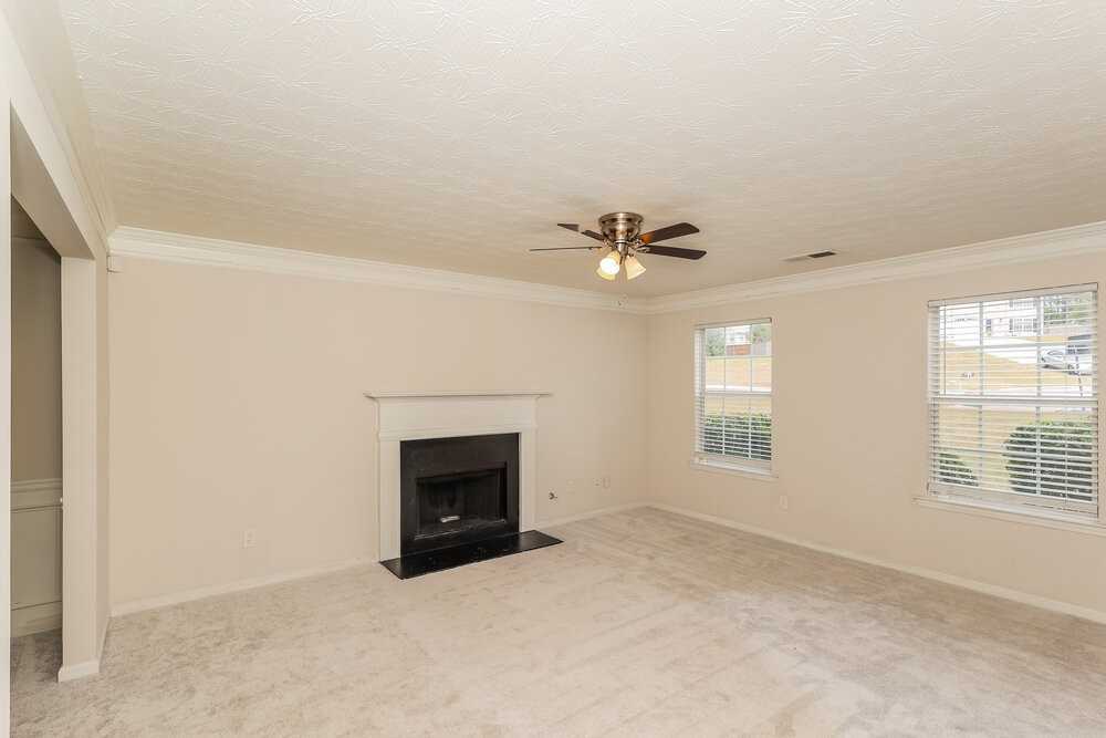512 Tori Ct - Photo 4 of 16