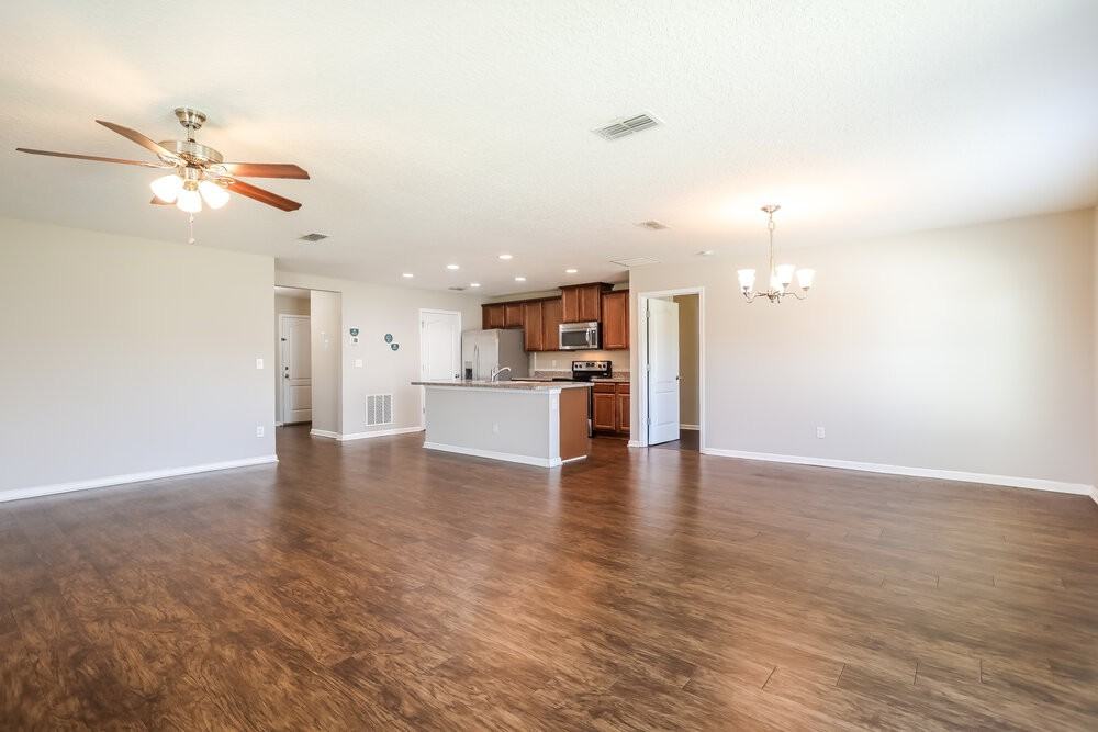 3800 Falcon Crest Dr - Photo 5 of 16