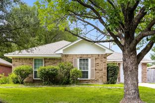 704 Brookhaven Dr - Photo 1 of 1