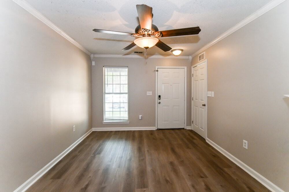 7173 Charlton Way - Photo 4 of 17