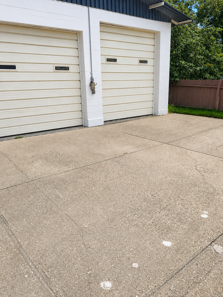 116 Akins Dr #1 - Photo 6 of 10