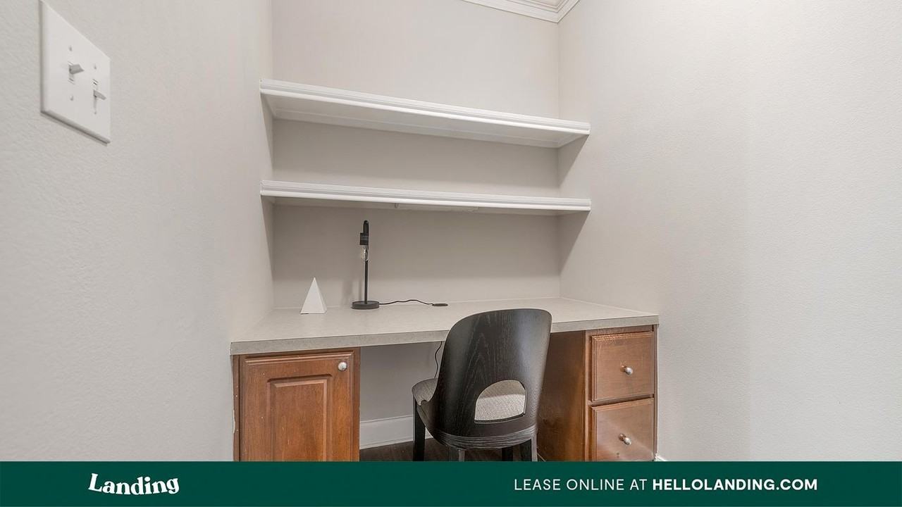 7601 Rialto Boulevard - Photo 4 of 50