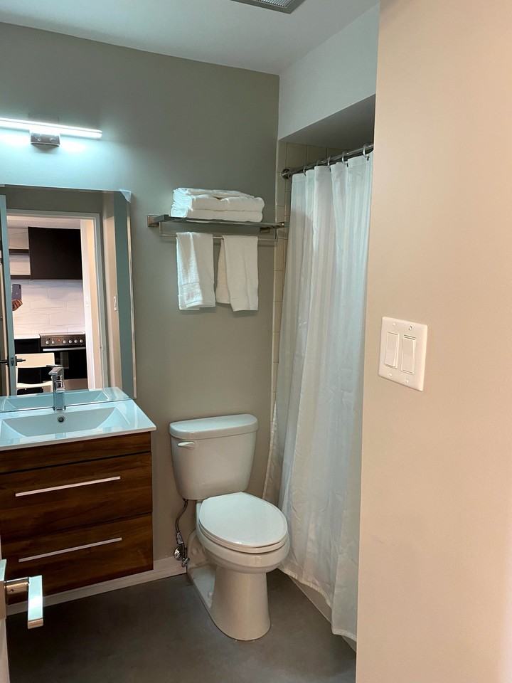 1785 Frobisher Lane #1509 - Photo 6 of 9