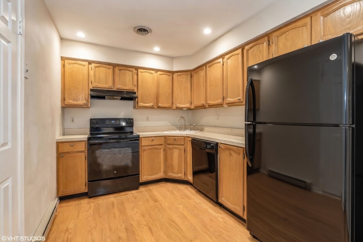 500 Riverside Ave #2D - Photo 4 of 17