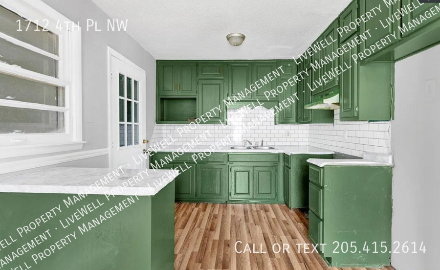 1712 4th Pl Nw - Photo 3 of 5