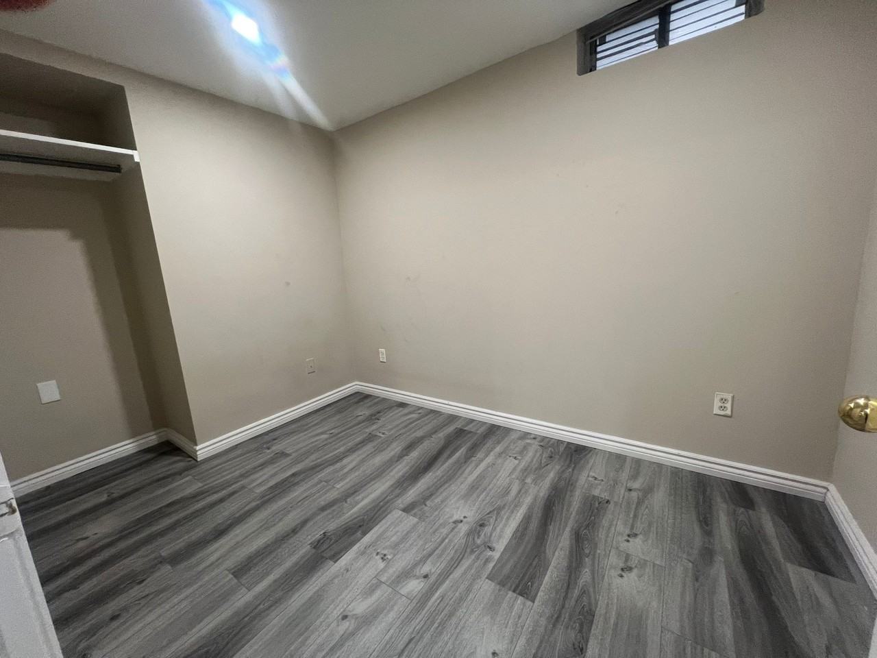 201 Sunny Meadow Boulevard - Photo 4 of 9