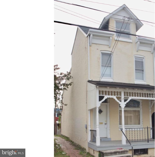 739 Weiser St #2ndFL - Photo 6 of 12