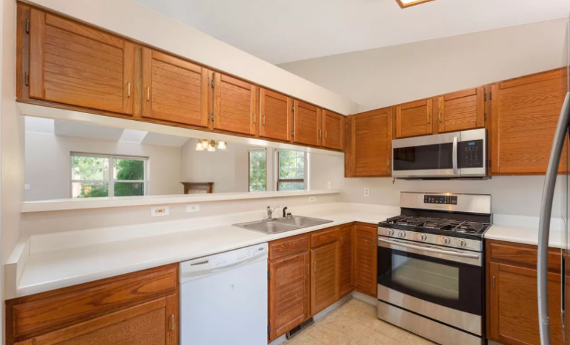 2331 Valley Forge Ave - Photo 4 of 7