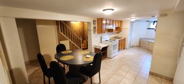 featured image of 231 Ripley Pl #4
