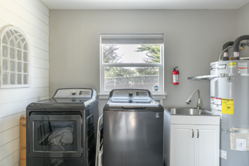 5435 N Columbia Blvd - Photo 4 of 13