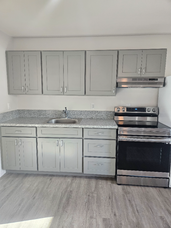 89 Paa St #6 - Photo 2 of 13