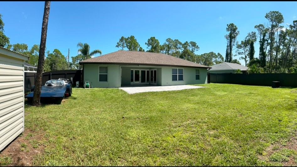 5725 Gallopo Rd - Photo 2 of 15
