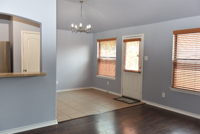 6145 Ortiz Dr - Photo 5 of 16