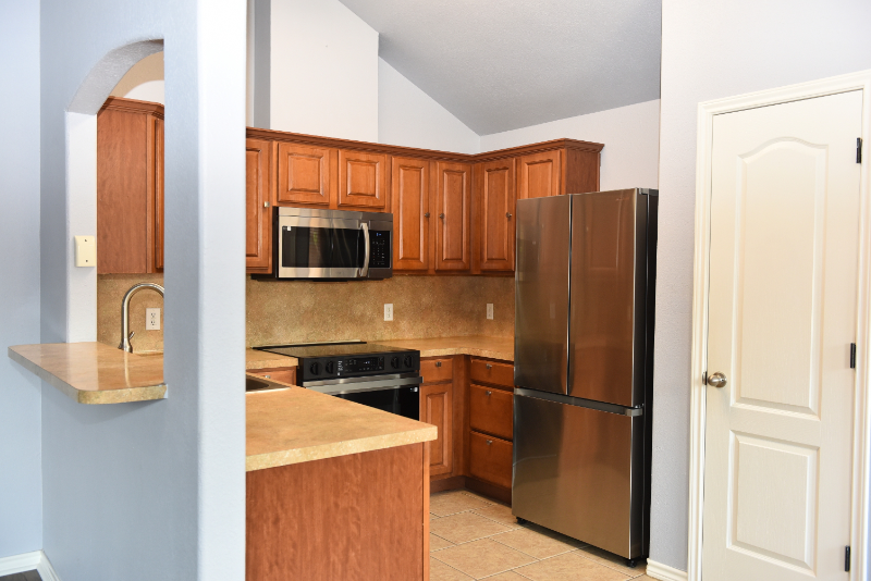6145 Ortiz Dr - Photo 7 of 16