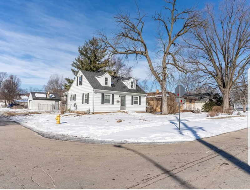 2745 Hanson St - Photo 3 of 26