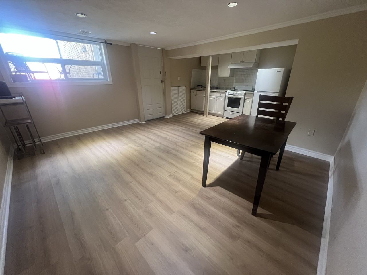 14 Dunthorne Court - Photo 7 of 10