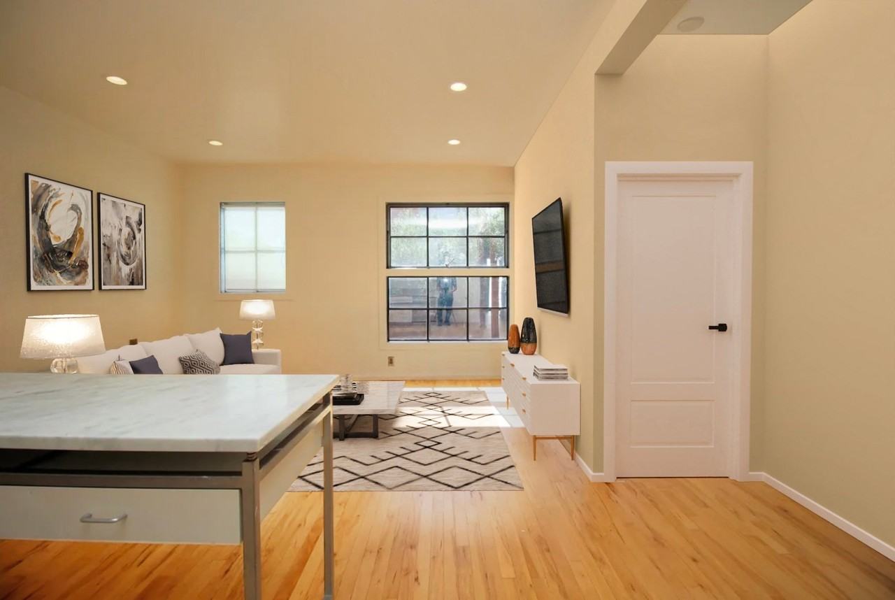 254 Ritch St - Photo 7 of 12