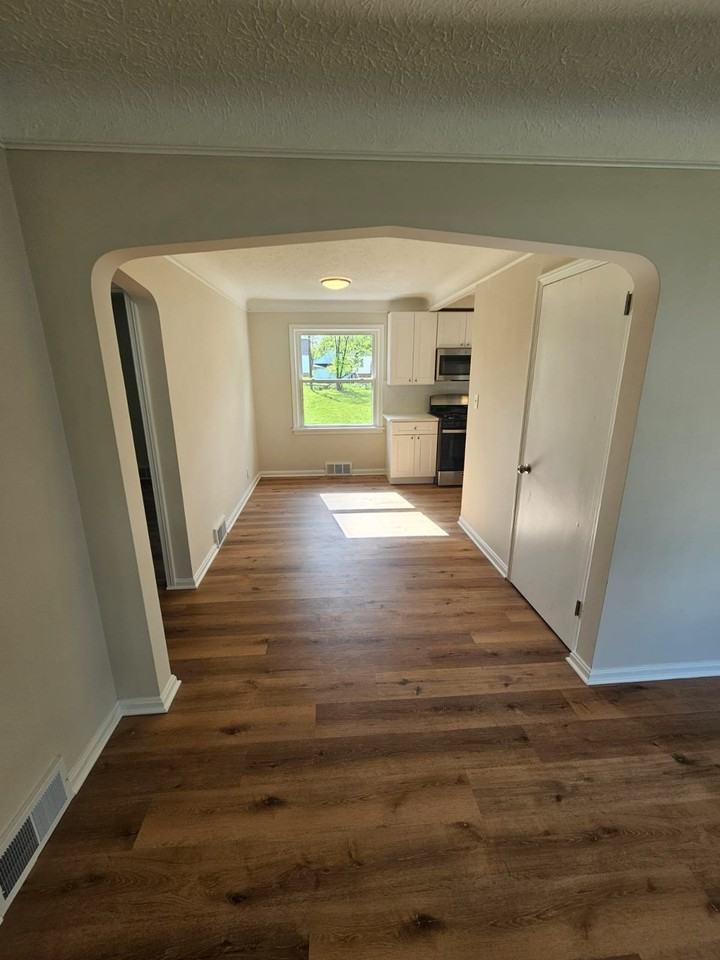 1206 Washington Blvd - Photo 7 of 36