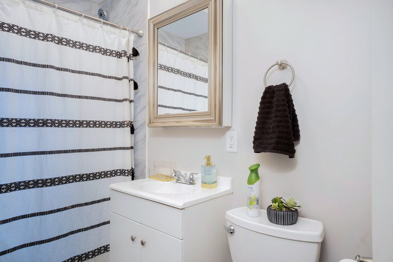365 W Preston St #1stFL - Photo 7 of 14