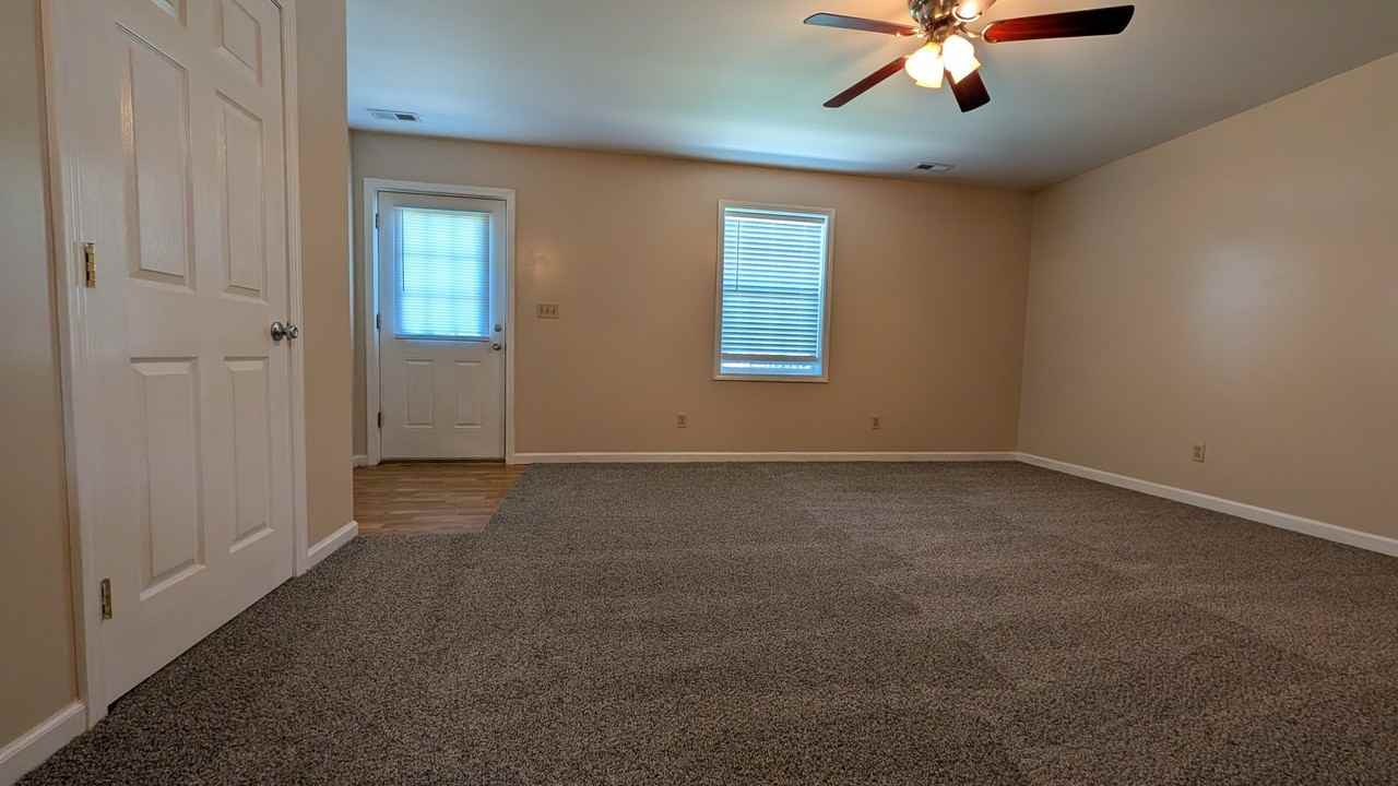 604 Old Jefferson City Rd - Photo 4 of 17