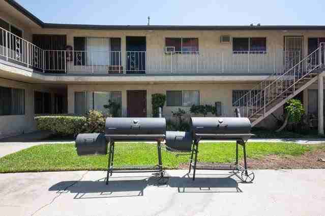 2890 E Artesia Blvd - Photo 2 of 20