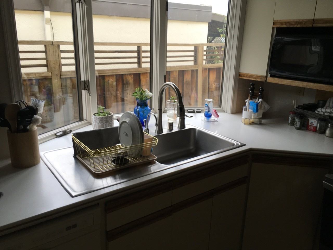 332 Laguna Vis - Photo 2 of 5