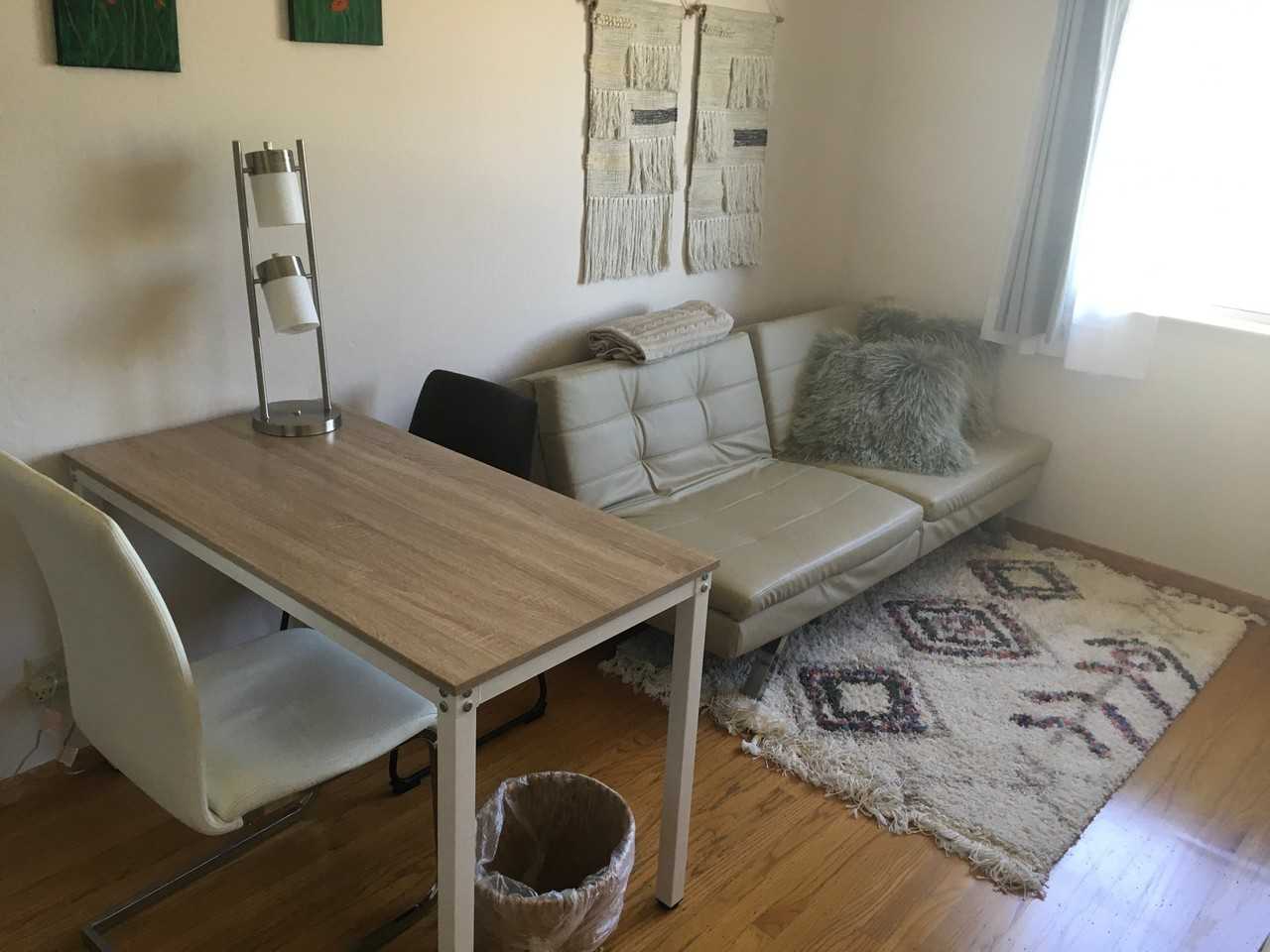 332 Laguna Vis - Photo 3 of 5