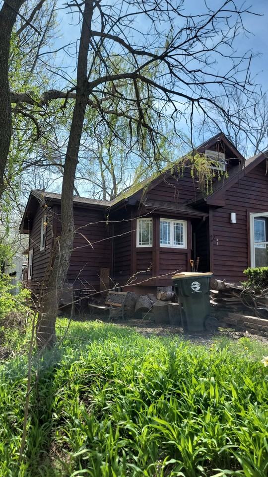1531 Walnut Dr - Photo 2 of 11
