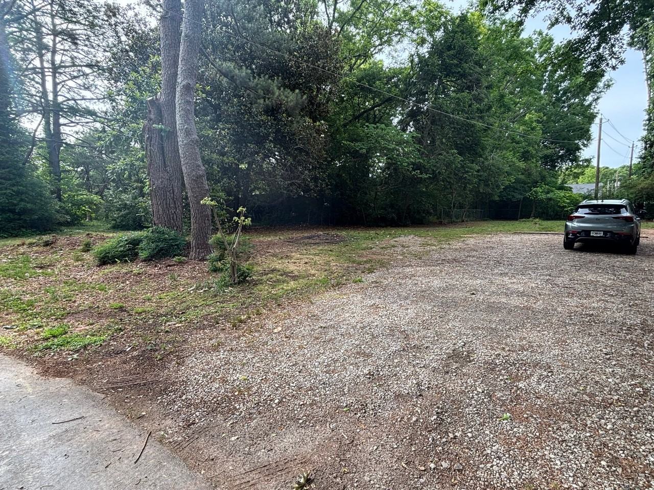 107 W Bonnell St - Photo 2 of 2