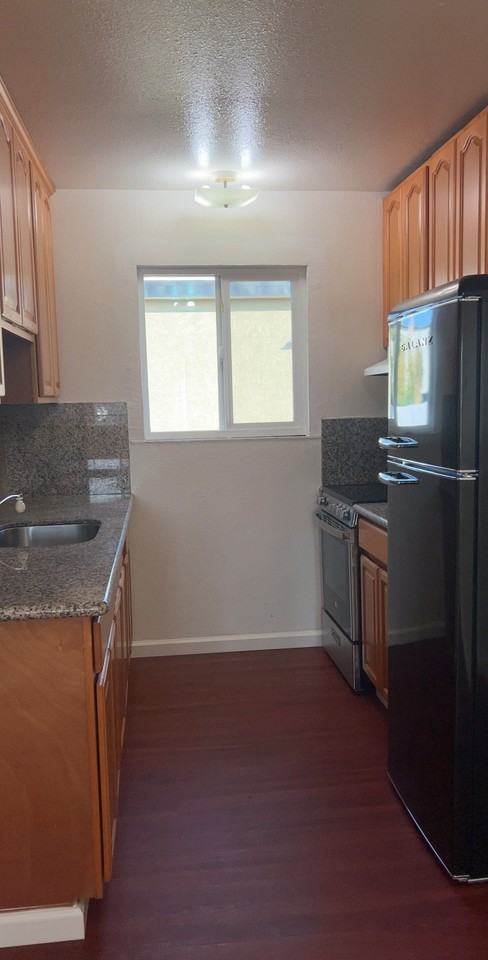 1688 Maubert Ct #2 - Photo 7 of 20